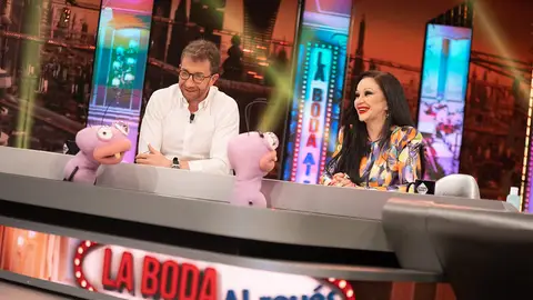 “Le di por detrás”: Alaska se somete al test de pareja más ‘hot’ de la mano de Trancas y Barrancas ¿Son pareja?