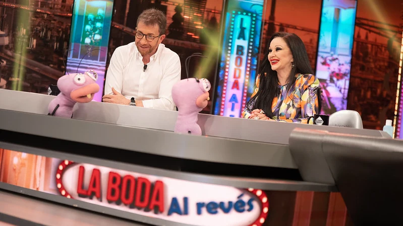 “Le di por detrás”: Alaska se somete al test de pareja más ‘hot’ de la mano de Trancas y Barrancas ¿Son pareja?
