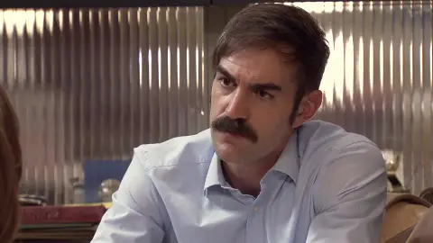 Raúl señala a Uriarte y advierte: "Quien haya provocado el incendio lo pagará muy caro" Raúl señala a Uriarte y advierte: "Quien haya provocado el incendio lo pagará muy caro"