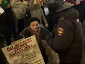 Anciana en Rusia. Anciana en Rusia.