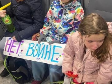 Varios niños son detenidos en Rusia tras protestar contra la guerra en Ucrania