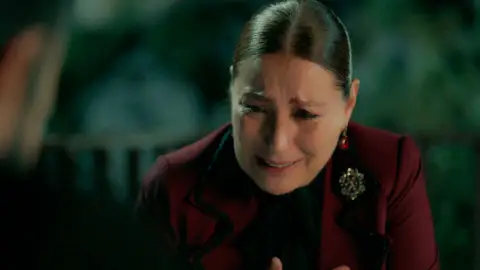 Hünkar se derrumba con Fekeli: “No sé cómo voy a superar este dolor” Hünkar se derrumba con Fekeli: “No sé cómo voy a superar este dolor”