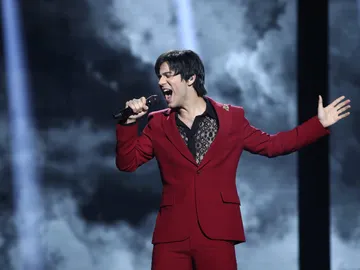 Agoney busca salvarse con ‘S.O.S. d’un terrien détresse’ como Dimash Agoney busca salvarse con ‘S.O.S. d’un terrien détresse’ como Dimash