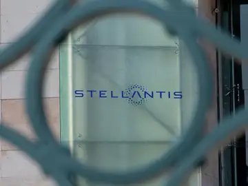 Stellantis Vigo parará su producción durante toda la semana que viene por falta de microchips Stellantis Vigo parará su producción durante toda la semana que viene por falta de microchips