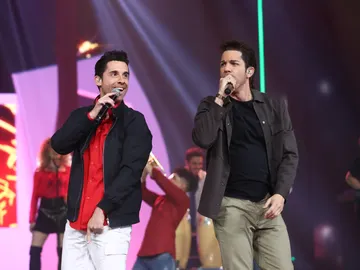 Roberto Leal y José Yélamo enloquecen con ‘El ritmo de María’ como Andy y Lucas Roberto Leal y José Yélamo enloquecen con ‘El ritmo de María’ como Andy y Lucas