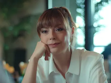 La sorprendente confesión de Derya: "Creo que estoy totalmente enamorada de Turgay" La sorprendente confesión de Derya: "Creo que estoy totalmente enamorada de Turgay"