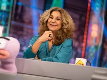 La advertencia de Lolita sobre cómo nos afectará la invasión rusa a Ucrania: "Para todos los españoles va a ser una guerra" La advertencia de Lolita sobre cómo nos afectará la invasión rusa a Ucrania: "Para todos los españoles va a ser una guerra"