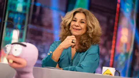 La advertencia de Lolita sobre cómo nos afectará la invasión rusa a Ucrania: "Para todos los españoles va a ser una guerra" La advertencia de Lolita sobre cómo nos afectará la invasión rusa a Ucrania: "Para todos los españoles va a ser una guerra"