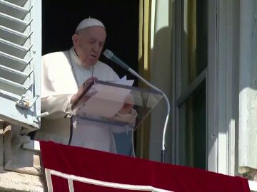 El Papa Francisco pide corredores humanitarios y lamenta los "ríos de sangre y lágrimas" en Ucrania