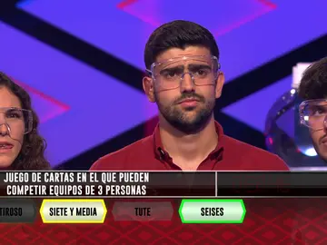 ¡Pierden su bomba de cristal! Un conocido juego de cartas hace que los ‘Zumbaus’ se equivoquen “lo más grande” ¡Pierden su bomba de cristal! Un conocido juego de cartas hace que los ‘Zumbaus’ se equivoquen “lo más grande”
