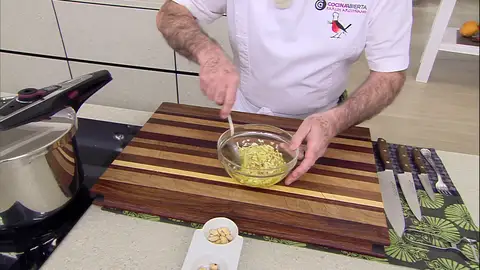 Prepara la vinagreta Prepara la vinagreta