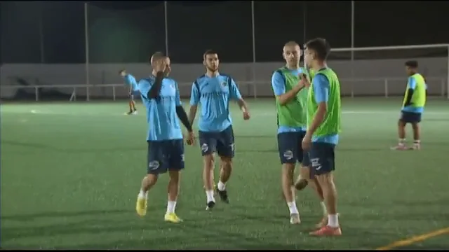 Ucranianos y rusos unidos en un mismo equipo del fútbol español Ucranianos y rusos unidos en un mismo equipo del fútbol español