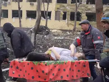 Mueren la mujer embarazada y su bebé que se convirtieron en símbolo de la guerra en Ucrania tras el bombardeo en Mariúpol