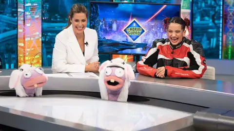 Trancas y Barrancas descubren una ‘traición’ de Rosalía en la fiesta de los Goya: “¡No me han invitado!” Trancas y Barrancas descubren una ‘traición’ de Rosalía en la fiesta de los Goya: “¡No me han invitado!”