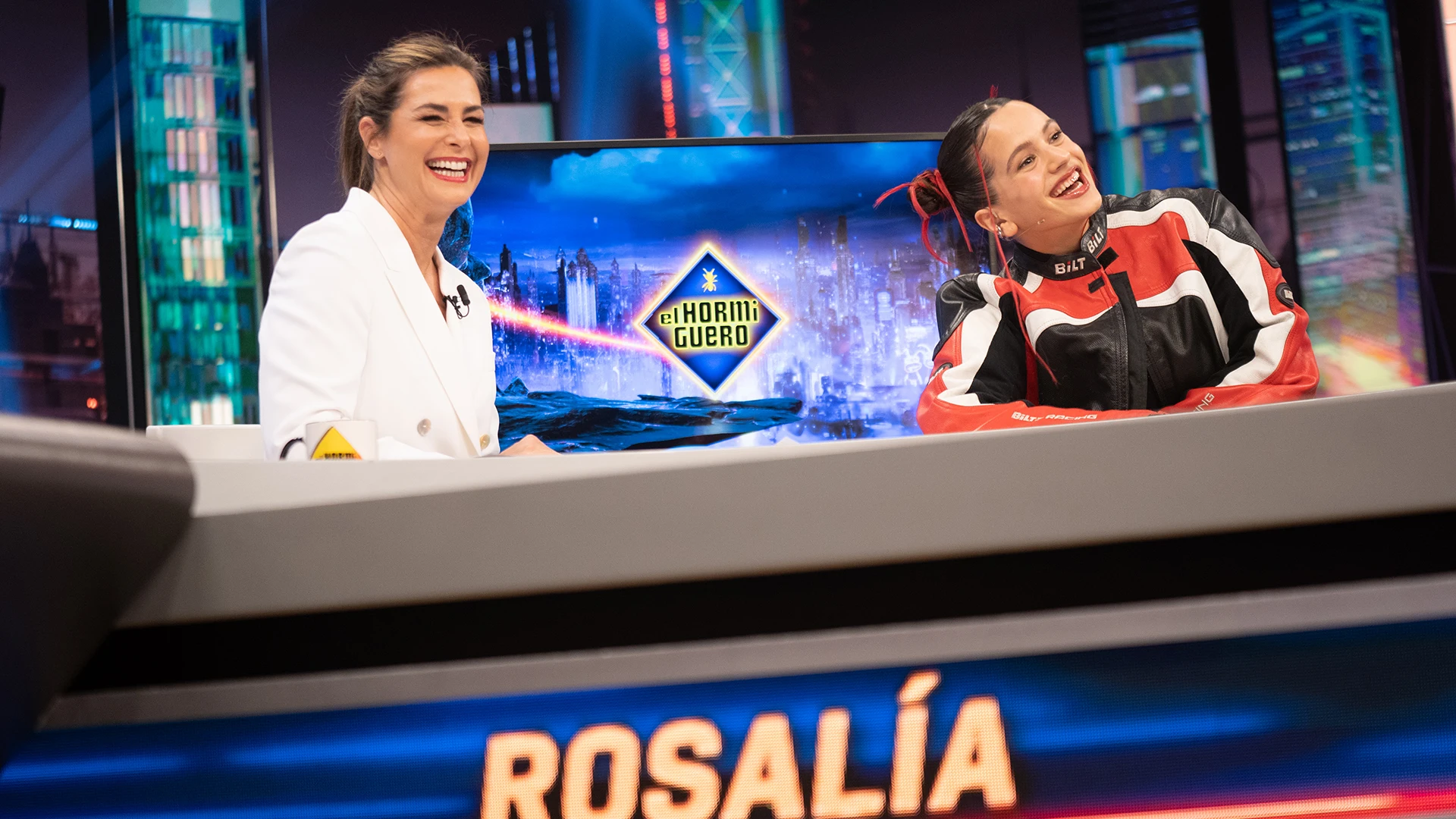 La rutina de Rosalía, explicada al detalle… ¡con algún spoiler de su nuevo disco ‘Motomami’! Pasión y dedicación