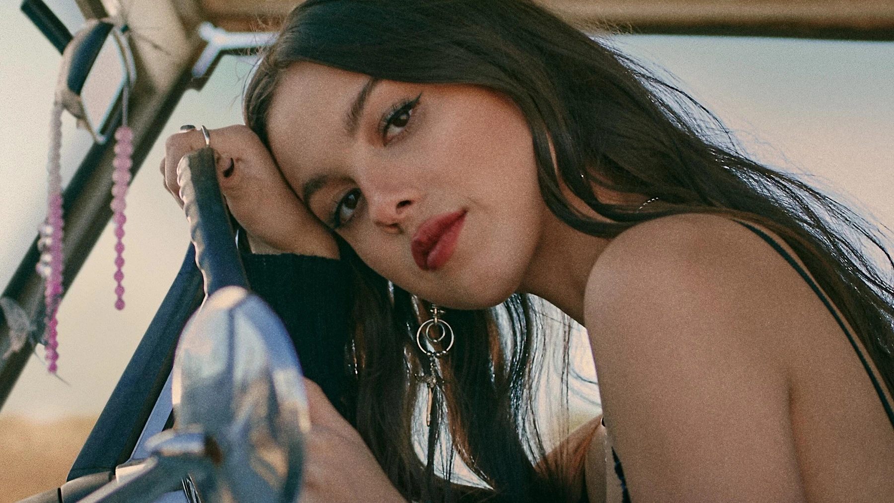 Olivia Rodrigo en 'driving home 2 u (a SOUR film)'