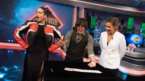 Luis Piedrahita deja boquiabierta a Rosalía con su mágico homenaje a 'Motomami' Luis Piedrahita deja boquiabierta a Rosalía con su mágico homenaje a 'Motomami'