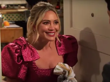 Hilary Duff en 'How I Met Your Father' Hilary Duff en 'How I Met Your Father'