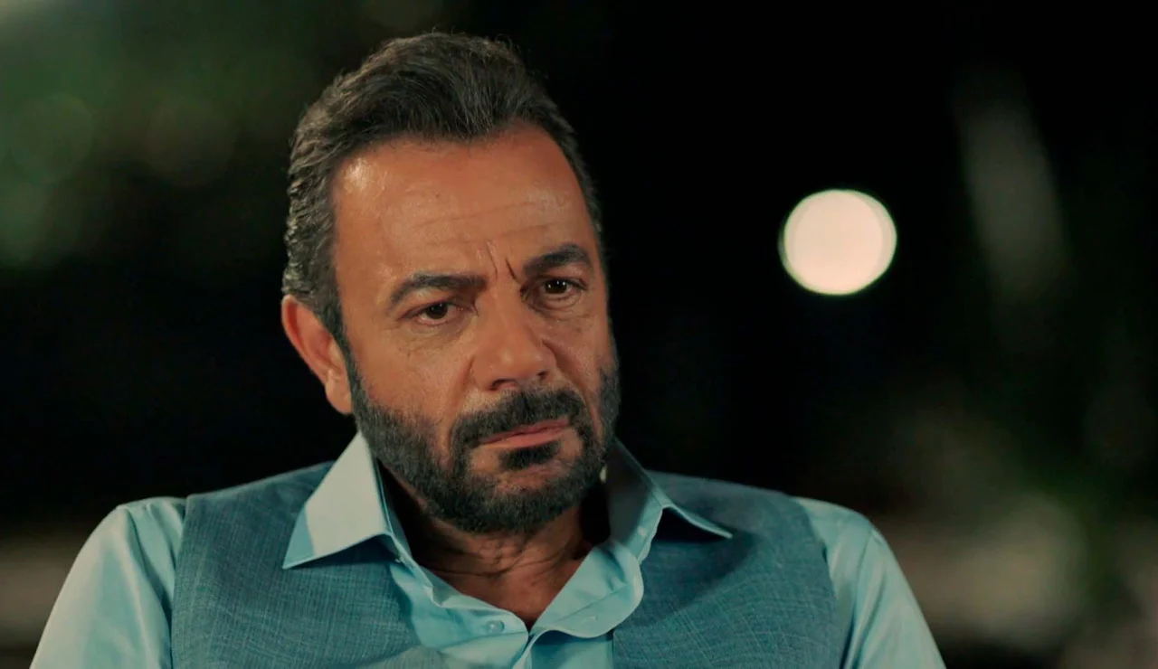 ¿Quién es Kerem Alışık? Conoce al actor que da vida a Fekeli en ‘Tierra Amarga’