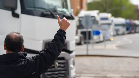 Un piquete durante la huelga de transporte Un piquete durante la huelga de transporte