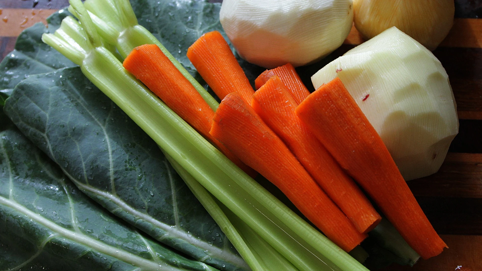 Hortalizas como zanahorias, apio o berzas