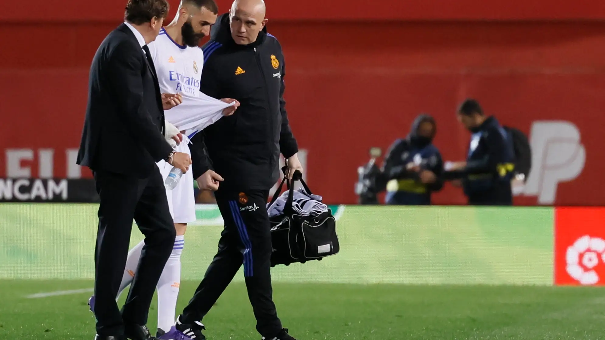 Benzema, baja para el Clásico de Liga Benzema, baja para el Clásico de Liga