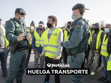 Huelga de transporte, última hora sobre desabastecimiento, piquetes y negociaciones, hoy en directo