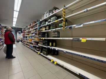 Una estantería de supermercado en Madrid