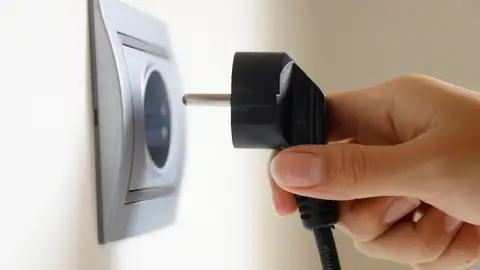 Imagen de archivo de un enchufe. Imagen de archivo de un enchufe.