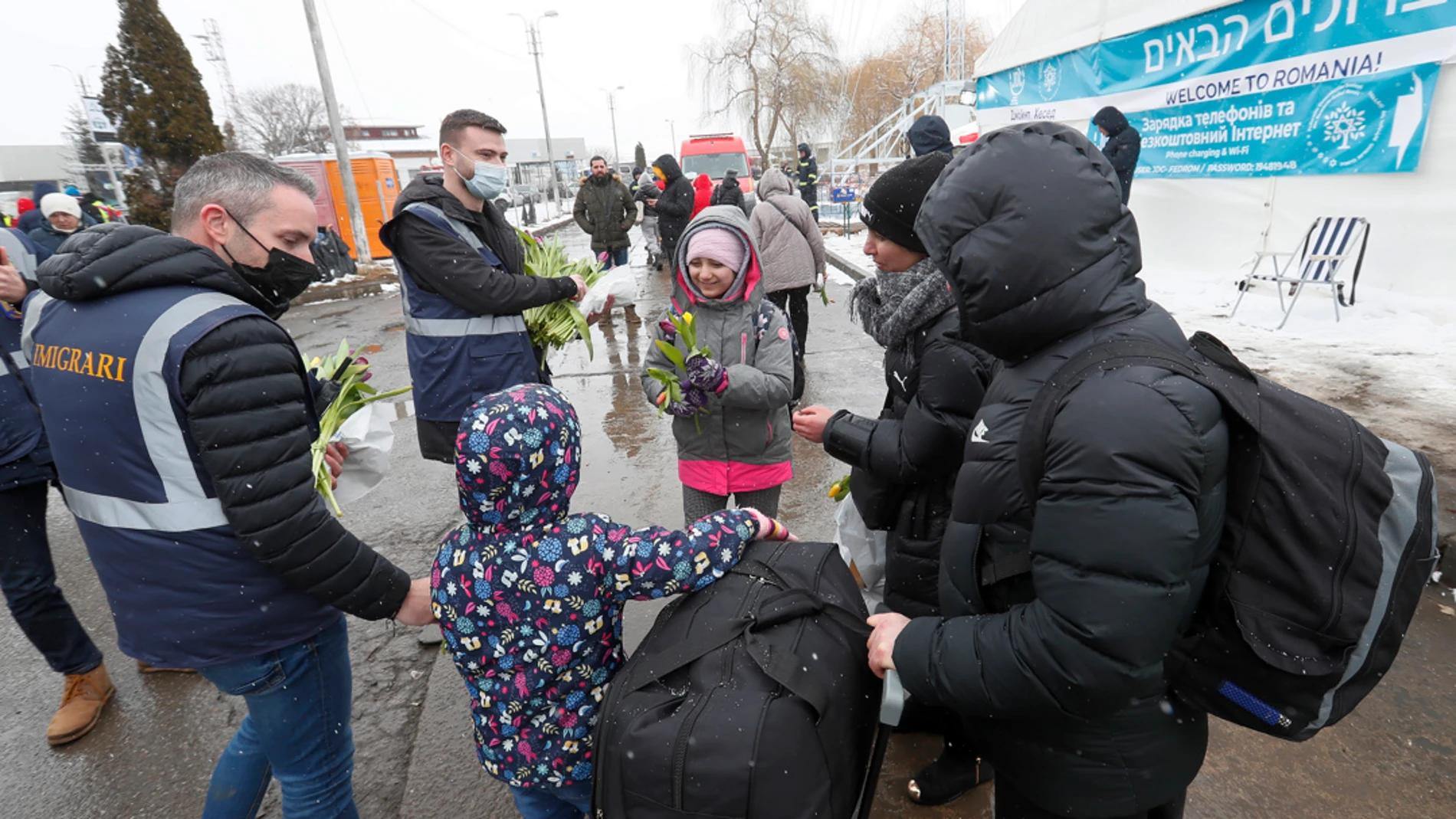 Un niño refugiado ucraniano se reúne con su familia