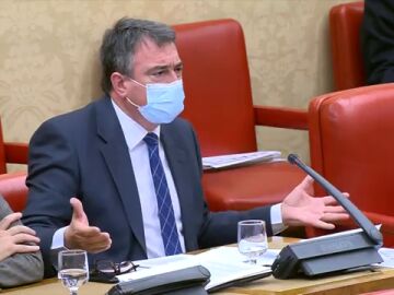 El enfado de Aitor Esteban por la interrupción de su discurso en Comisión sobre el Sáhara: "Ya está, joder"