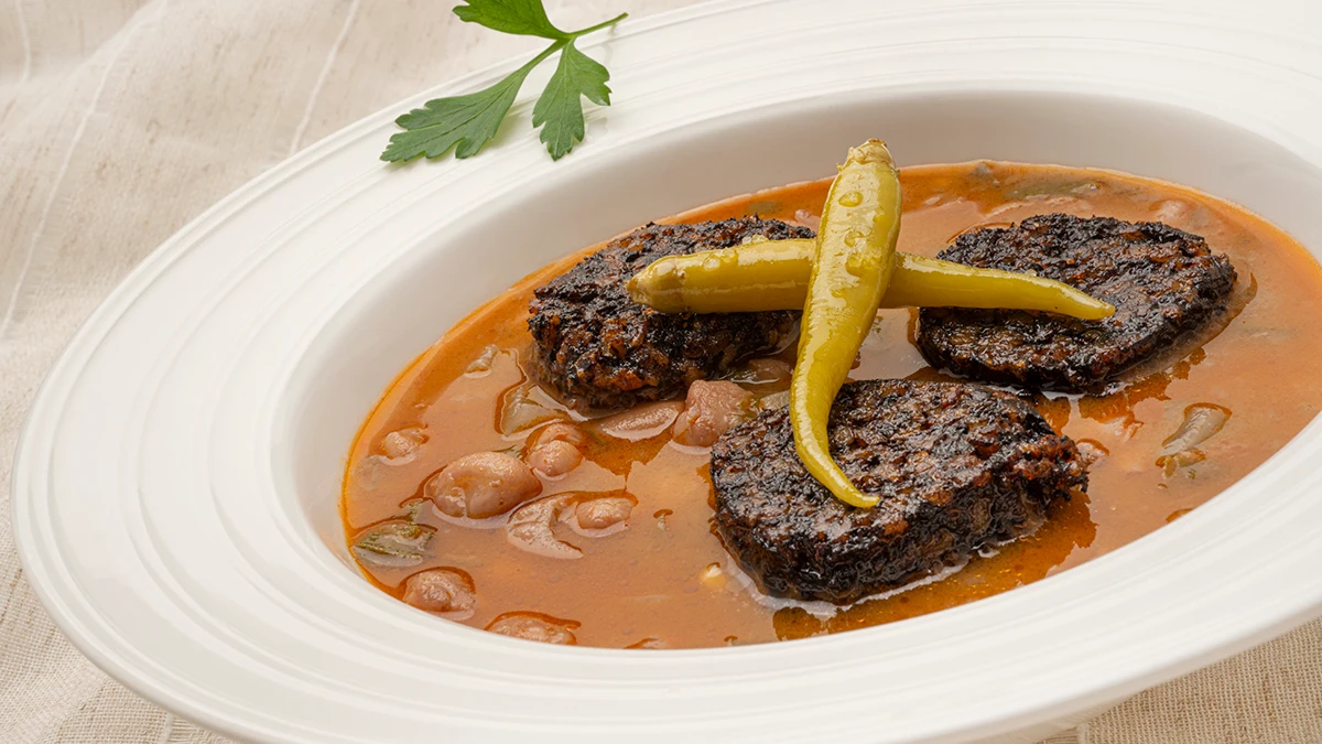 Receta de alubias pintas con acelgas y morcilla, de Argui&ntilde;ano: "Esto es salud"