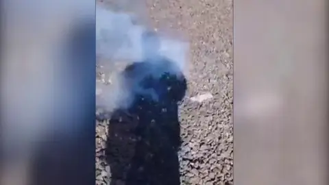 Ucrania denuncia que las tropas rusas están usando armas con fósforo blanco Ucrania denuncia que las tropas rusas están usando armas con fósforo blanco