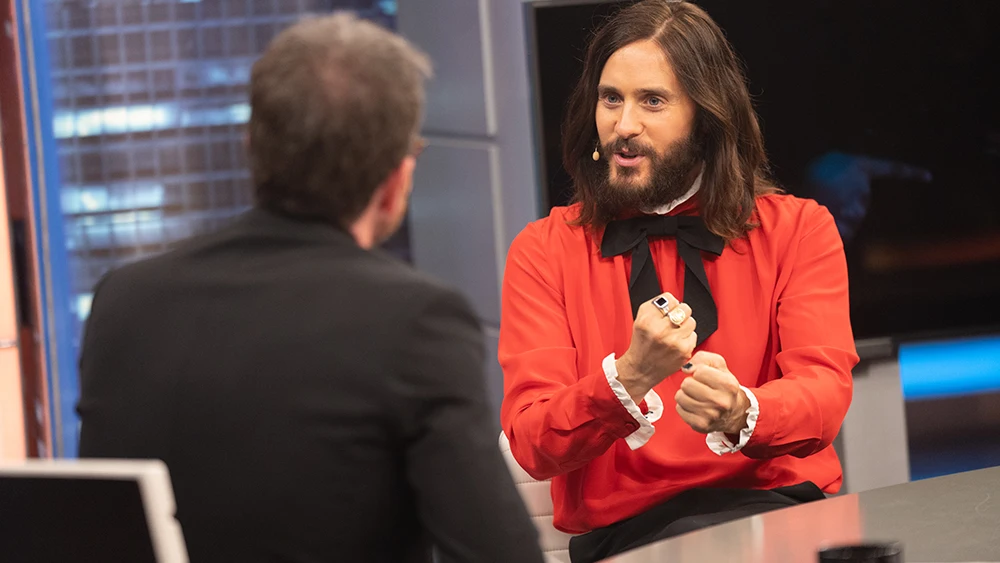 Jared Leto confiesa en 'El Hormiguero 3.0' que posee... ¡una guillotina!: "Estoy esperando para probarla" Jared Leto confiesa en 'El Hormiguero 3.0' que posee... ¡una guillotina!: "Estoy esperando para probarla"