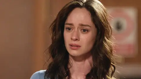 Alba le pide explicaciones a Bruno: “Un grupo de animales, entre los que estabas tú, me violó” Alba le pide explicaciones a Bruno: “Un grupo de animales, entre los que estabas tú, me violó”