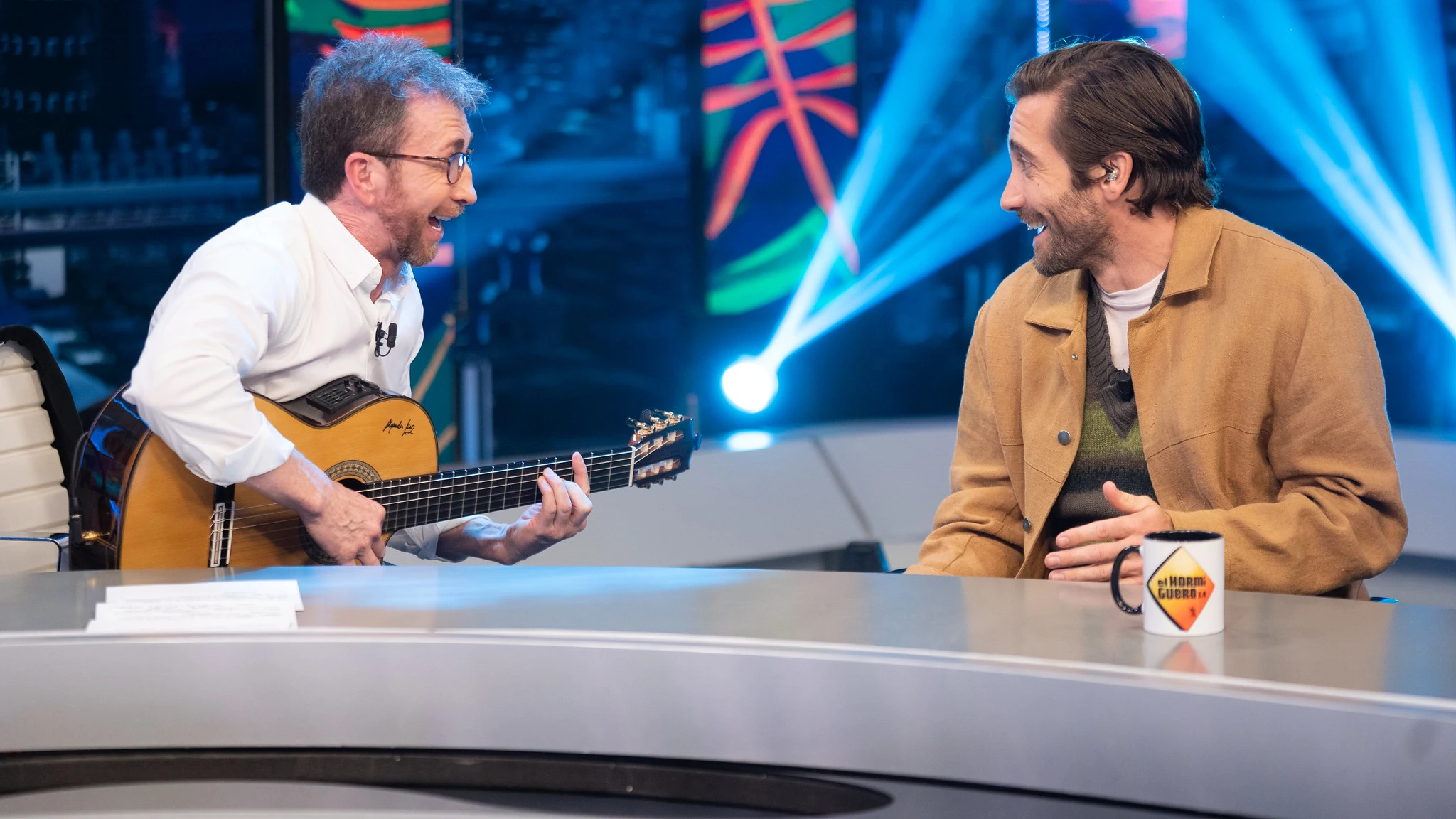 El momentazo de Jake Gyllenhaal cantando 'La Bamba' en 'El Hormiguero 3.0' El momentazo de Jake Gyllenhaal cantando 'La Bamba' en 'El Hormiguero 3.0'