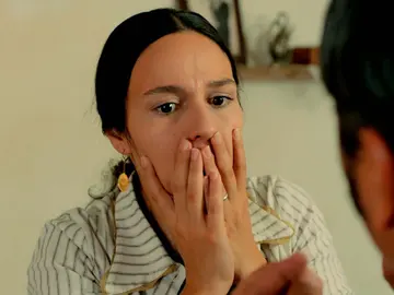 Gaffur pone entre la espada y la pared a Saniye: “Nos castigarán si cuentas la verdad” Gaffur pone entre la espada y la pared a Saniye: “Nos castigarán si cuentas la verdad”