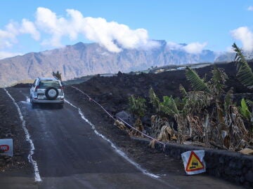 Primera pista realizada sobre las coladas del volcán de La Palma