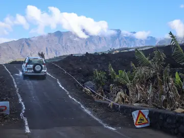 Primera pista realizada sobre las coladas del volcán de La Palma