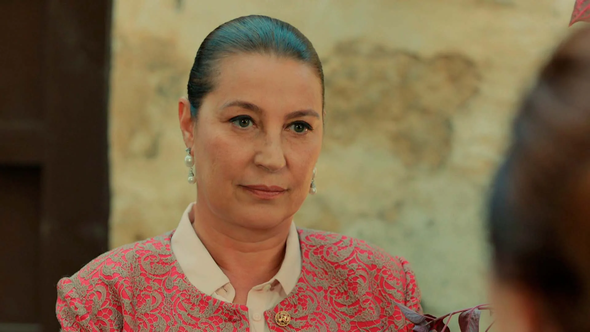 H&uuml;nkar humilla a Sevda: &ldquo;Demir cuida de ti porque su padre se lo pidi&oacute;&rdquo;