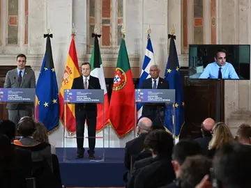 El lapsus de Mario Draghi al nombrar a Pedro Sánchez se vuelve viral en redes El lapsus de Mario Draghi al nombrar a Pedro Sánchez se vuelve viral en redes