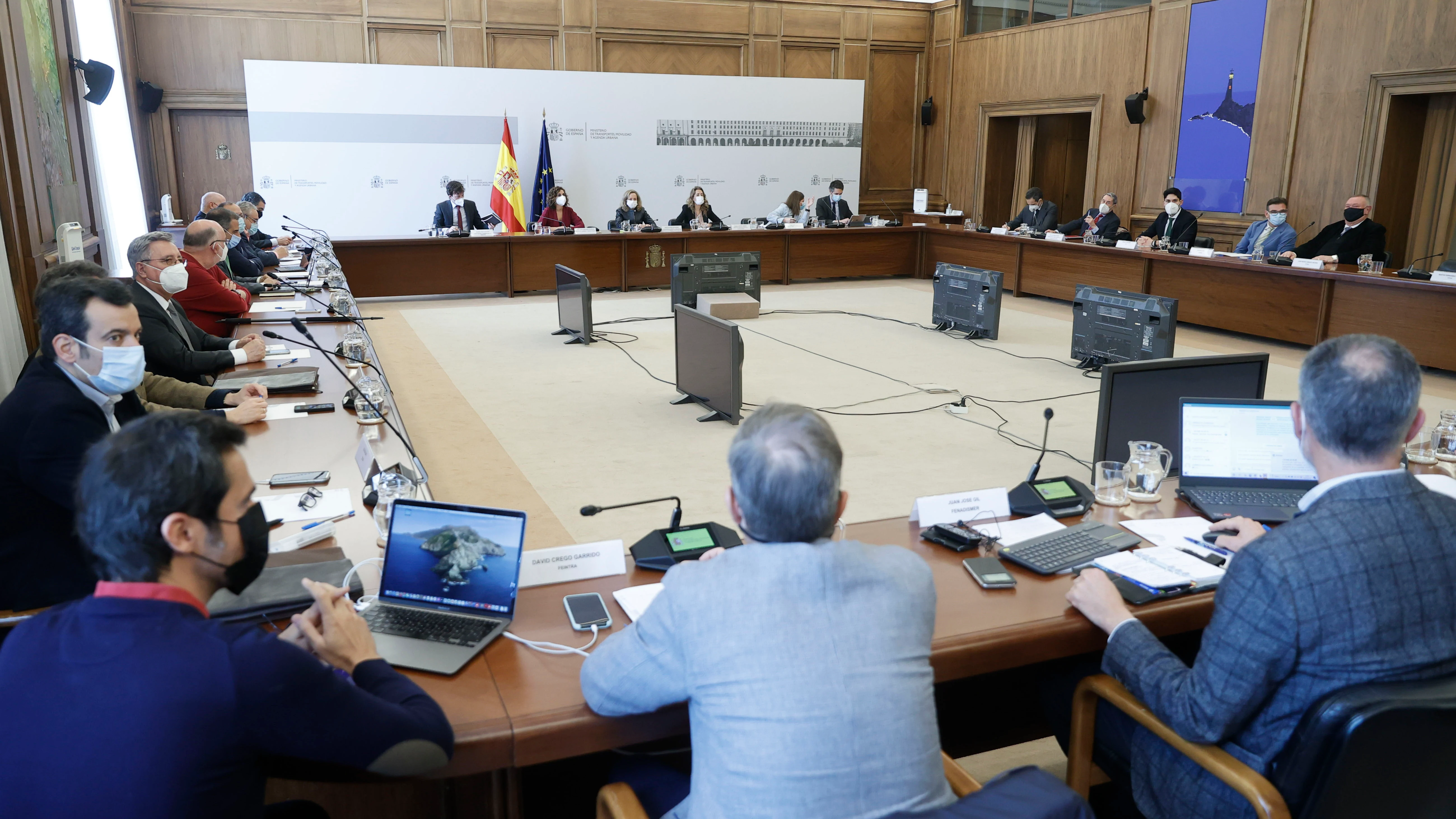 Reunión del Gobierno con los transportistas. Reunión del Gobierno con los transportistas.