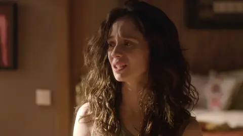 "Dile a tus amigos que podemos usar el vídeo contra ellos": 'Alba', el miércoles en Antena 3 "Dile a tus amigos que podemos usar el vídeo contra ellos": 'Alba', el miércoles en Antena 3