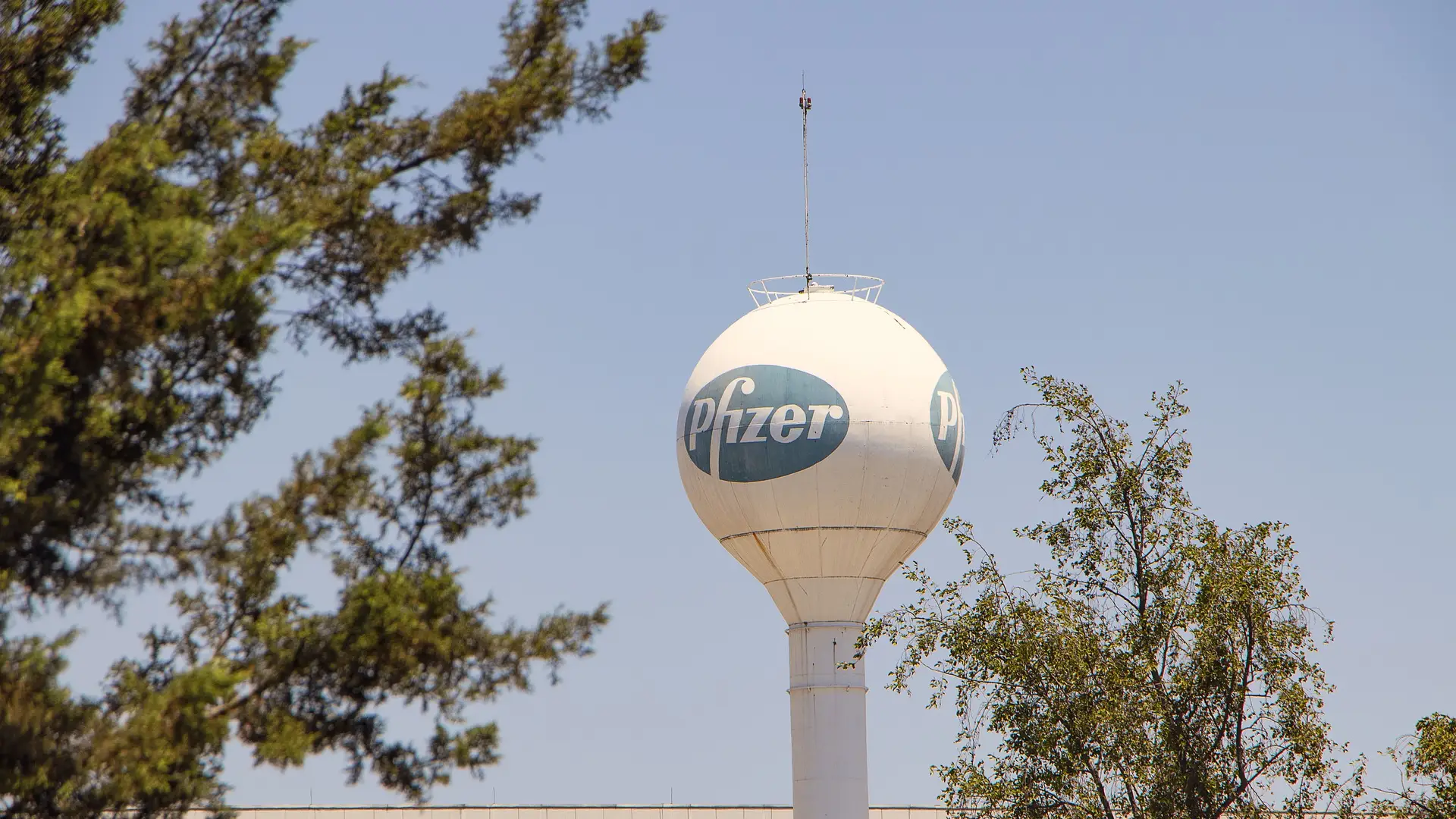 Pfizer retira medicamento para la presi&oacute;n arterial ante el riesgo de c&aacute;ncer por niveles altos de nitrosaminas