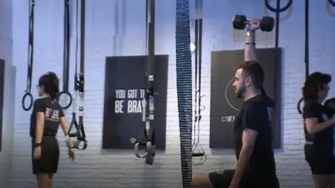 Llega el 'gimnasio para vagos', un concepto que nace en Singapur y donde solo necesitas 30 minutos Llega el 'gimnasio para vagos', un concepto que nace en Singapur y donde solo necesitas 30 minutos