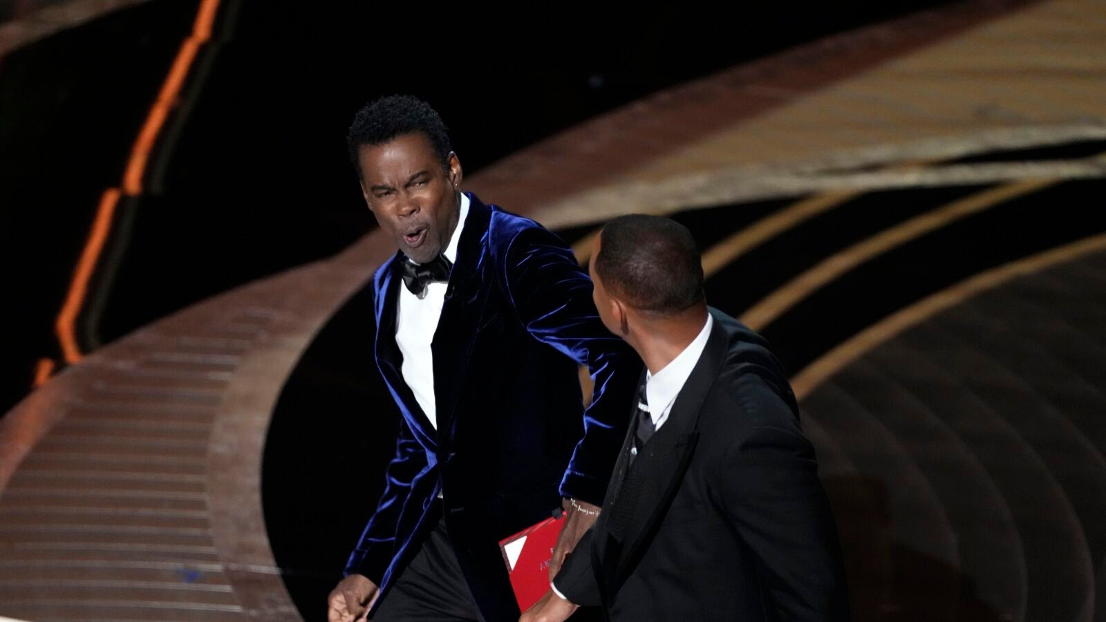 Will Smith se esconde así en sus primeras imágenes tras la agresión a Chris Rock en los Oscar 2022 