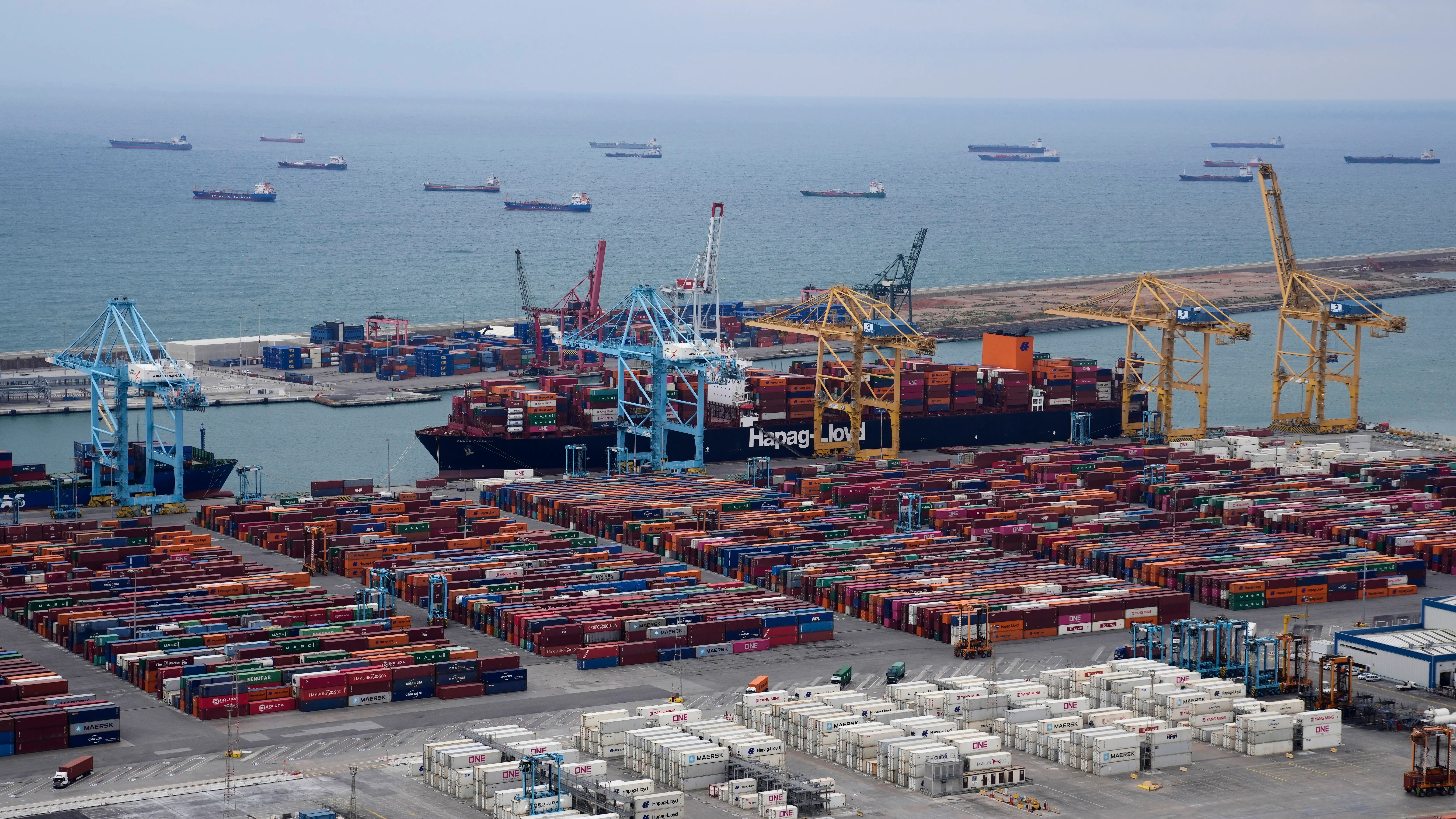 La terminal de contenedores del Puerto de Barcelona La terminal de contenedores del Puerto de Barcelona