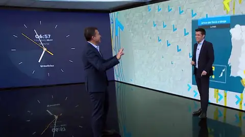 La broma entre Manu Sánchez y César Gonzalo sobre el bofetón de los Oscar La broma entre Manu Sánchez y César Gonzalo sobre el bofetón de los Oscar