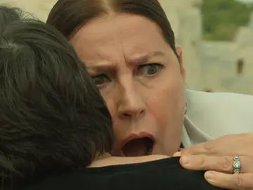 En el próximo capítulo de 'Tierra Amarga': ¿Ha terminado Behice con la vida de Hünkar? En el próximo capítulo de 'Tierra Amarga': ¿Ha terminado Behice con la vida de Hünkar?