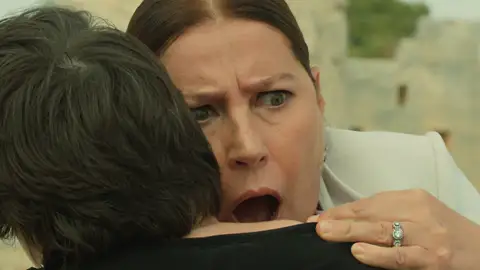 En el próximo capítulo de 'Tierra Amarga': ¿Ha terminado Behice con la vida de Hünkar? En el próximo capítulo de 'Tierra Amarga': ¿Ha terminado Behice con la vida de Hünkar?